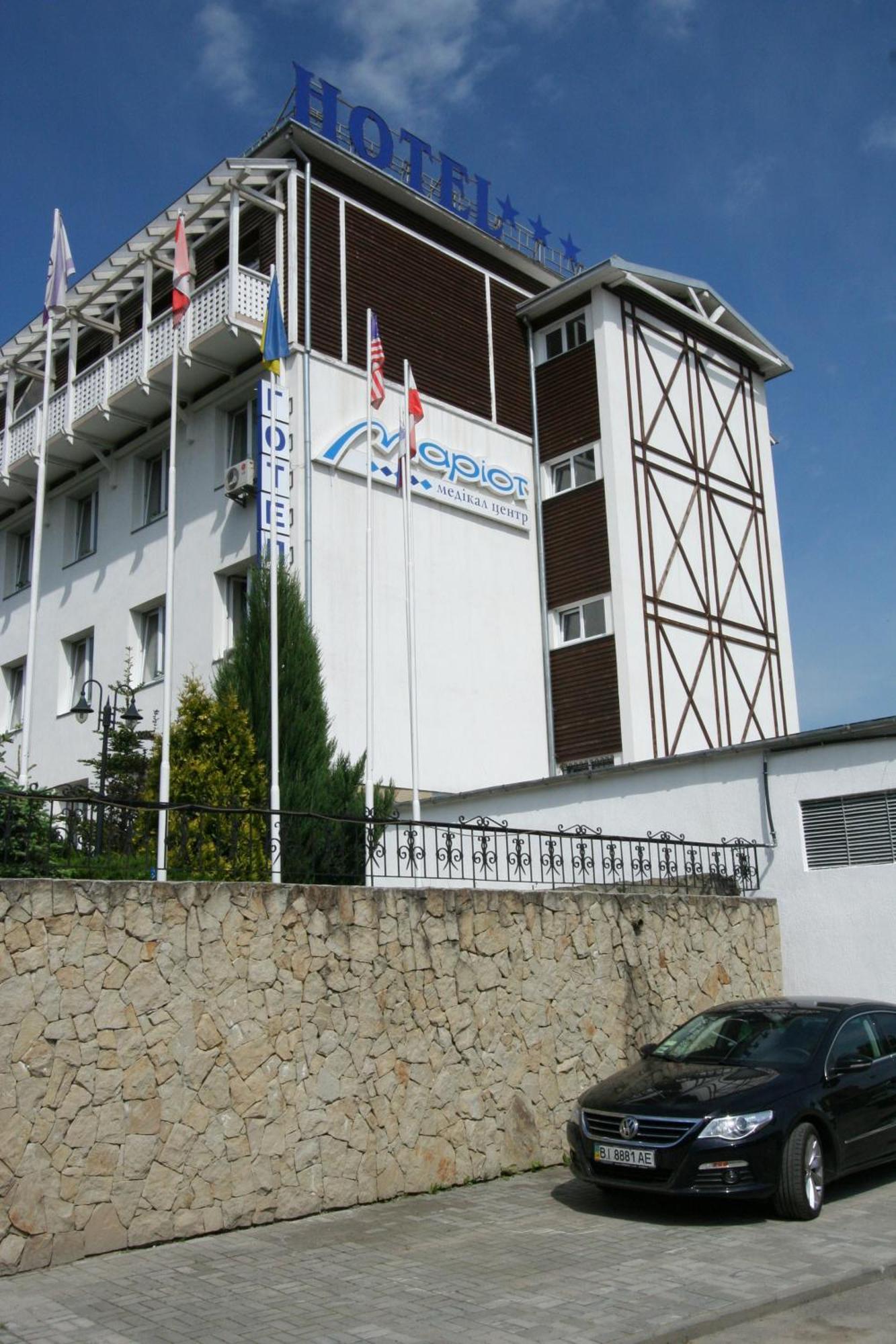 Mariot Medical Center Hotel Truskavets Bagian luar foto