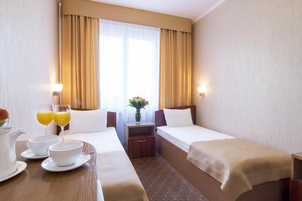 Mariot Medical Center Hotel Truskavets Bagian luar foto