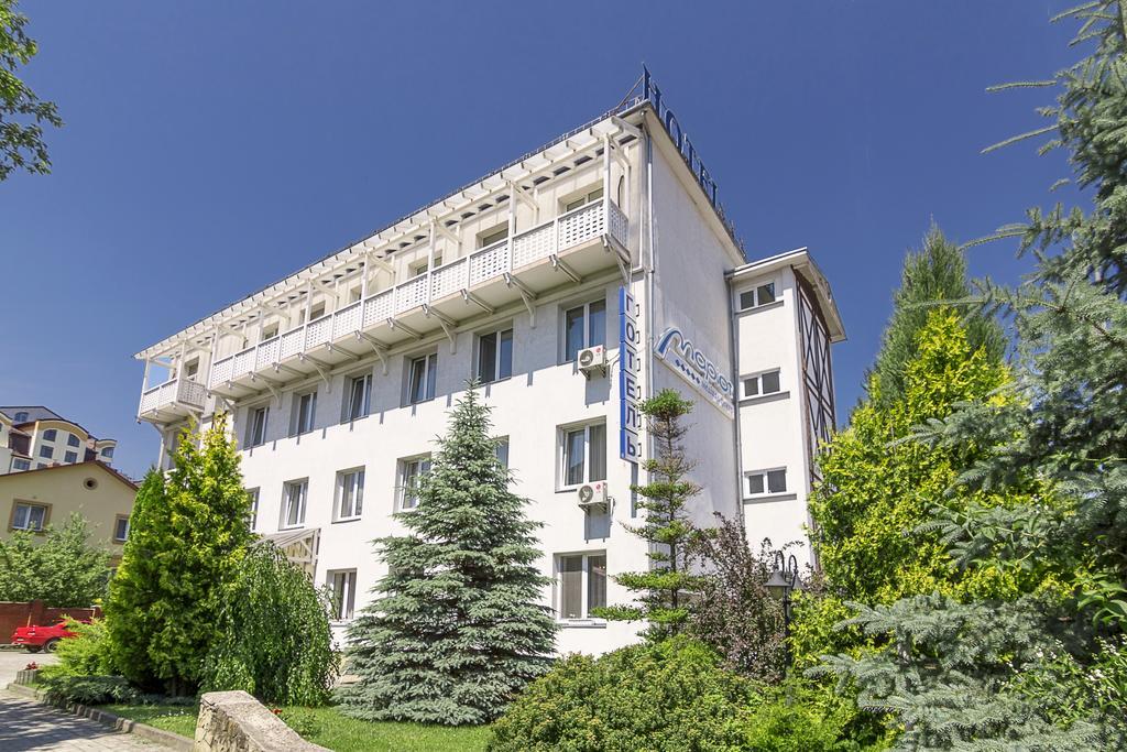 Mariot Medical Center Hotel Truskavets Bagian luar foto