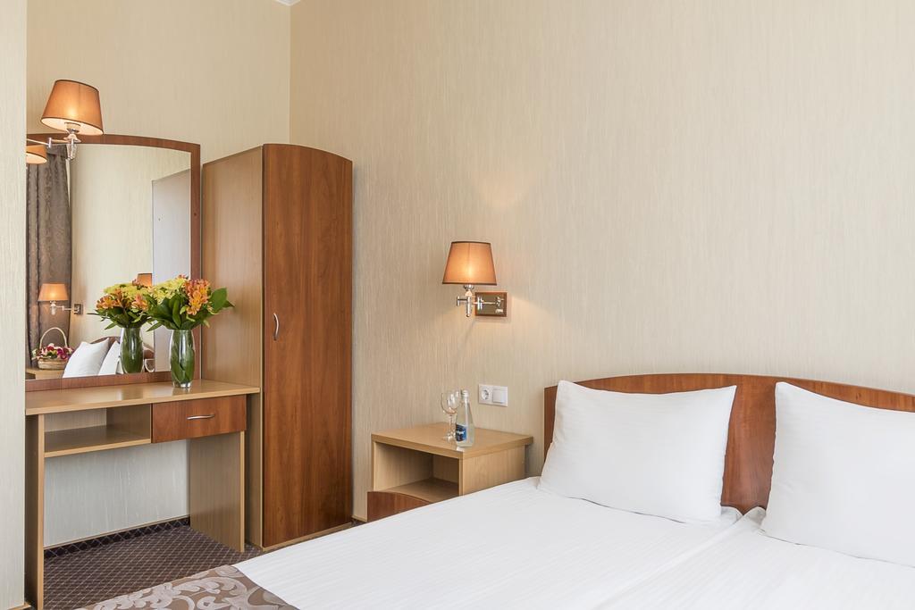 Mariot Medical Center Hotel Truskavets Bagian luar foto