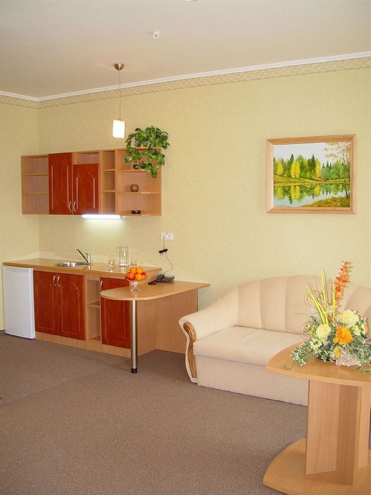 Mariot Medical Center Hotel Truskavets Bagian luar foto