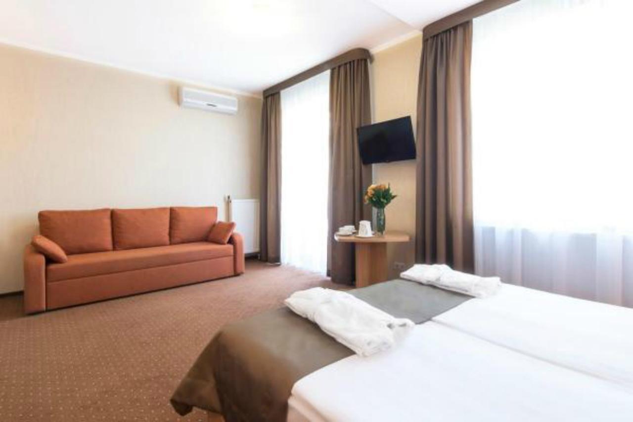 Mariot Medical Center Hotel Truskavets Bagian luar foto